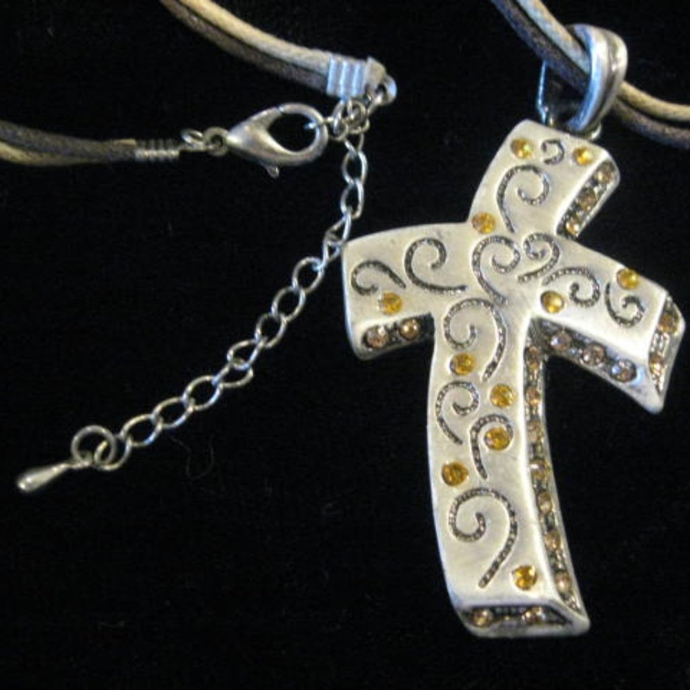 Silver Tone Cross Necklace with Chain